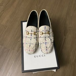 Authentic Gucci Jordaan Tweed Loafer (70% New)